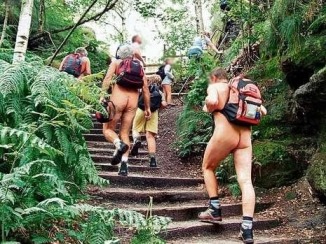 naked_hiking